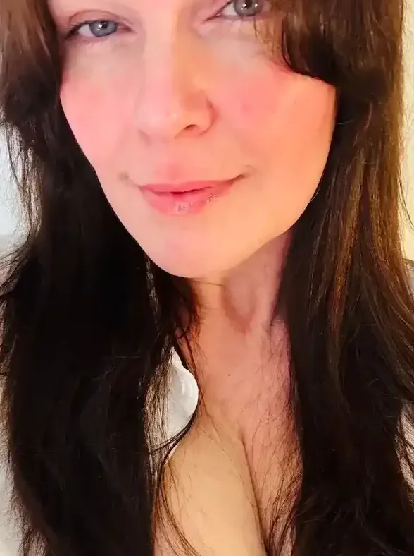 blueeyes40ddds cuckold page