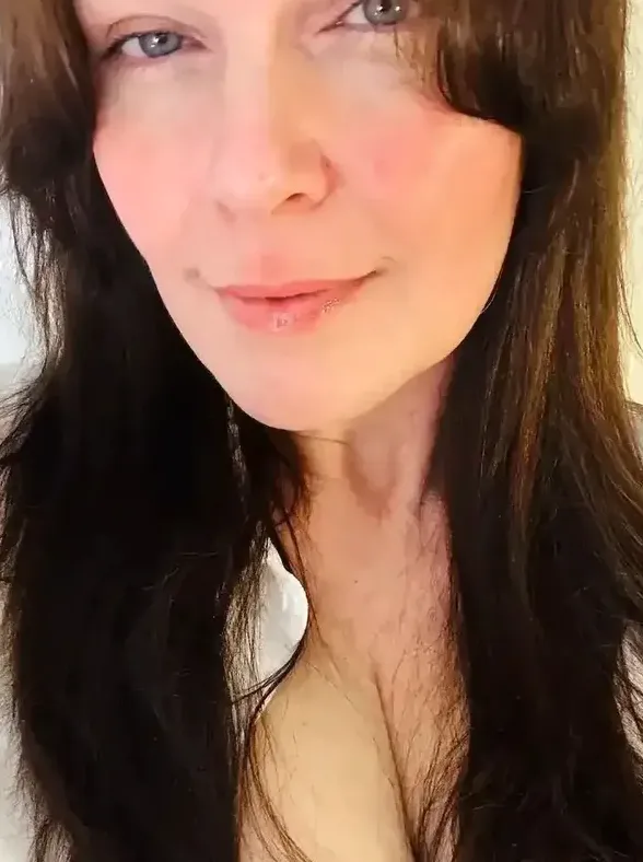 blueeyes40ddds strapon 3