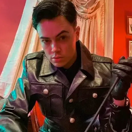 damian rath bdsm 1