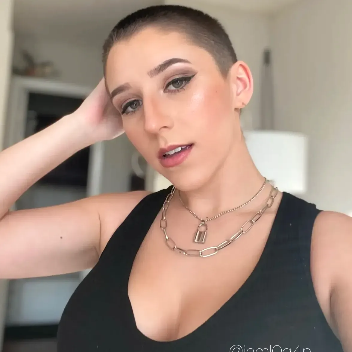 goddess lo 1