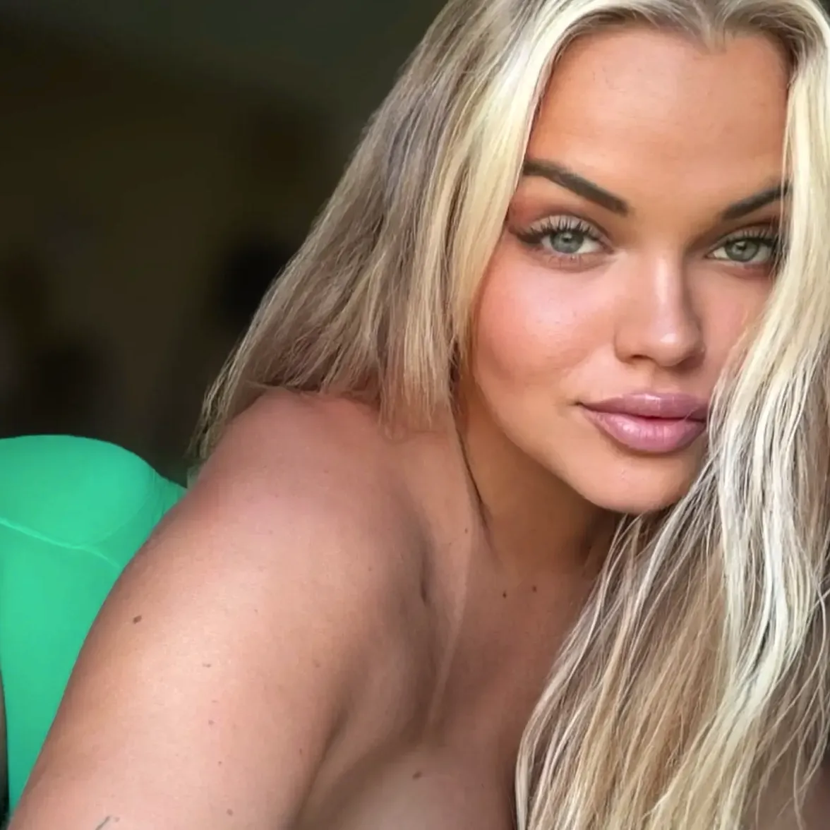 goddessluna143 oral video call