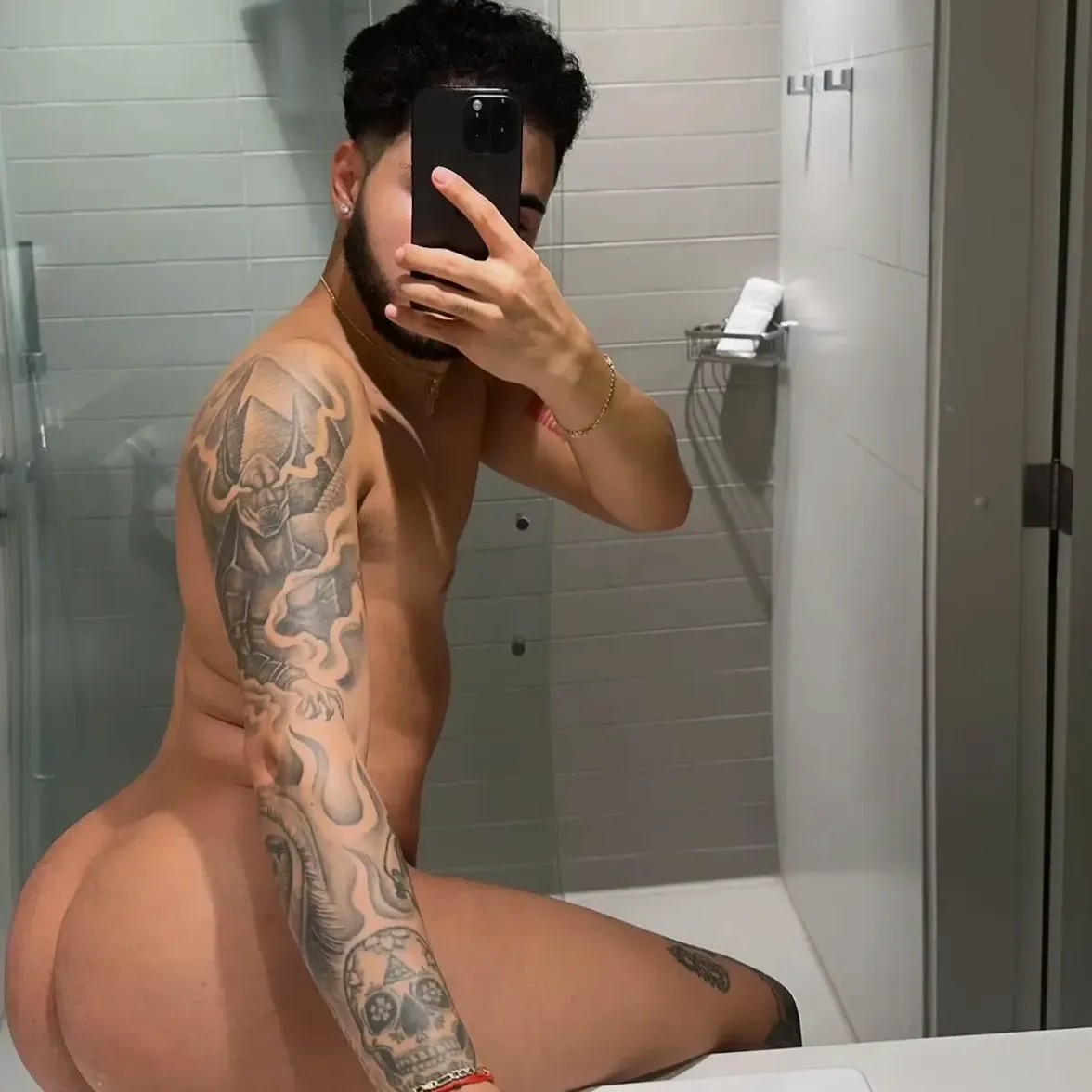 lavishbranz hot gay bottom video call