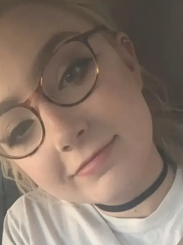 libbydoe facetime video call