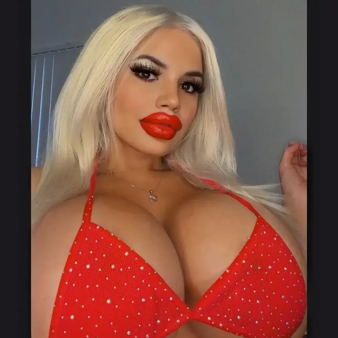 livingbimbodoll hooker 2