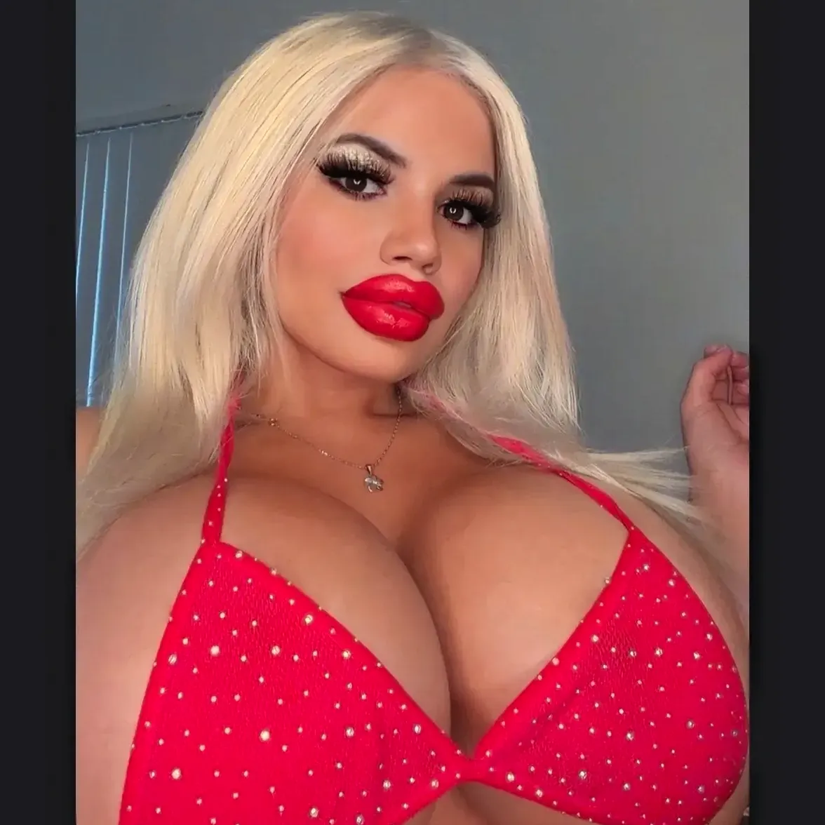 livingbimbodoll profile cuck page