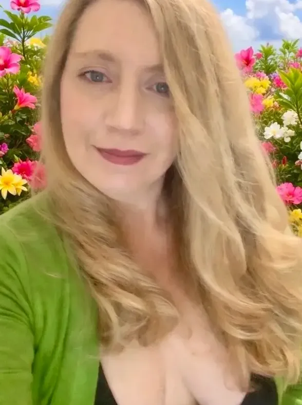miss april mature video call