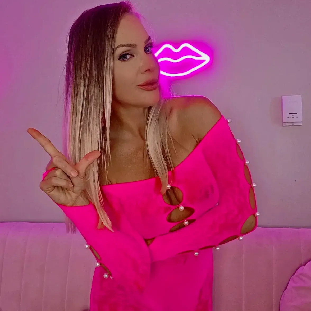 missmadisonstone loser foot fetish video call