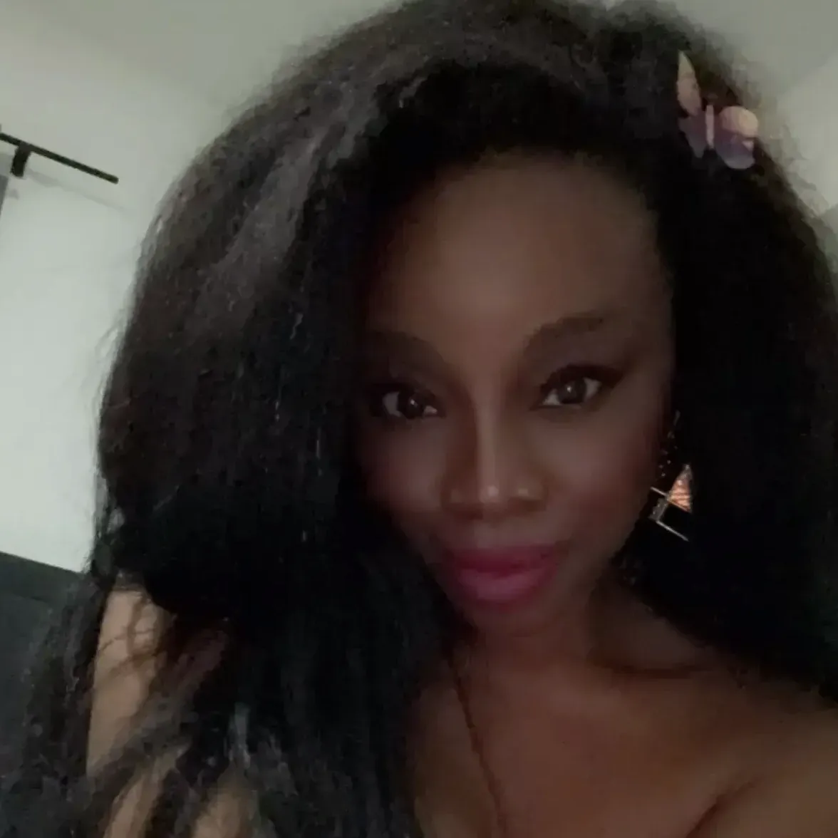mistressamee black video call