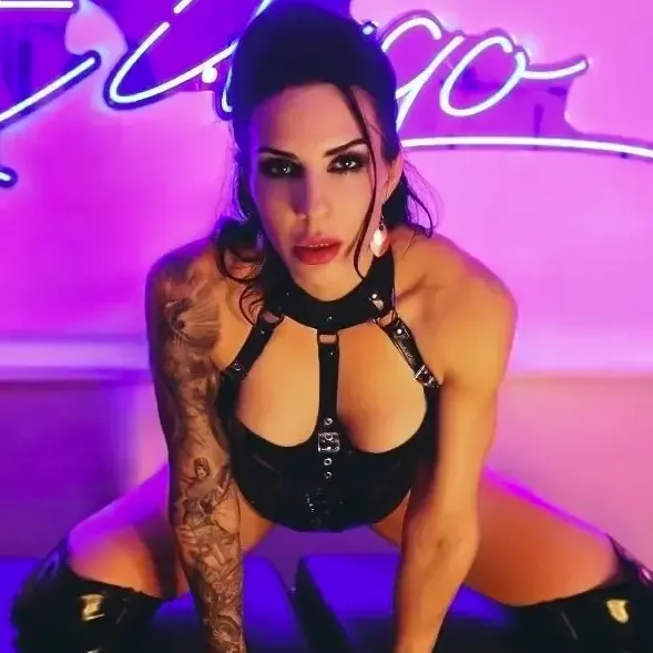 mistresseustacia dominatrix fetish video call
