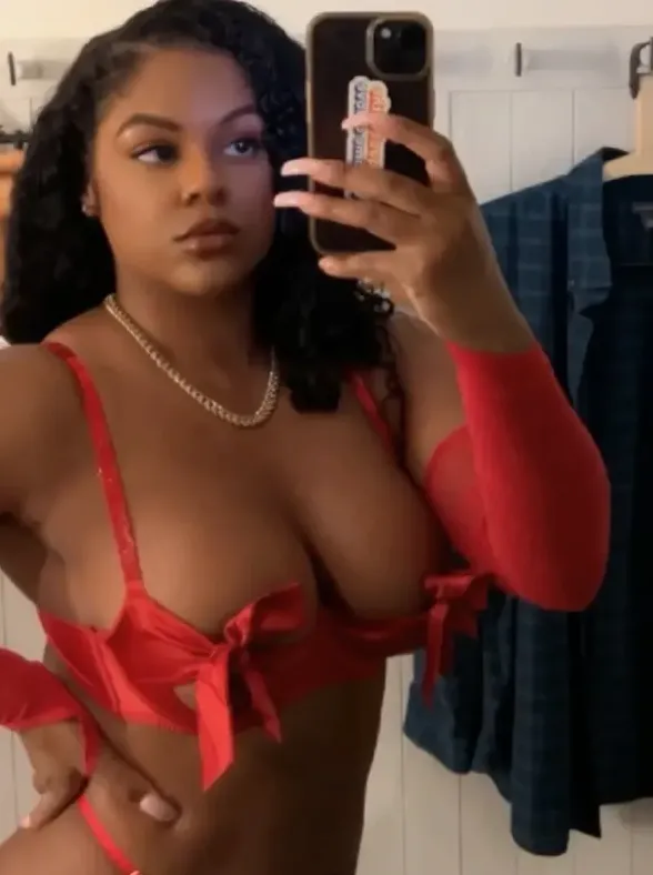 mistressstephanie video call ready