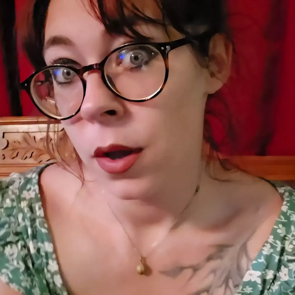 mistressthrope profile abdl page