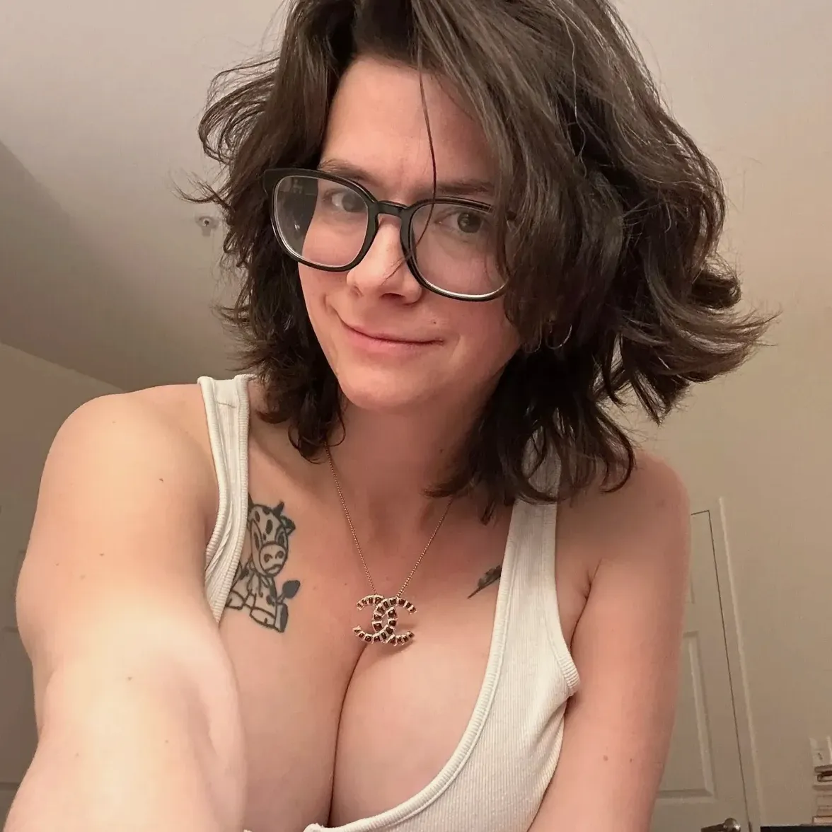 naomireah brunette 2