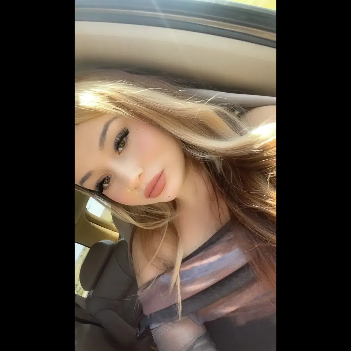 nikkibanxs anal video call
