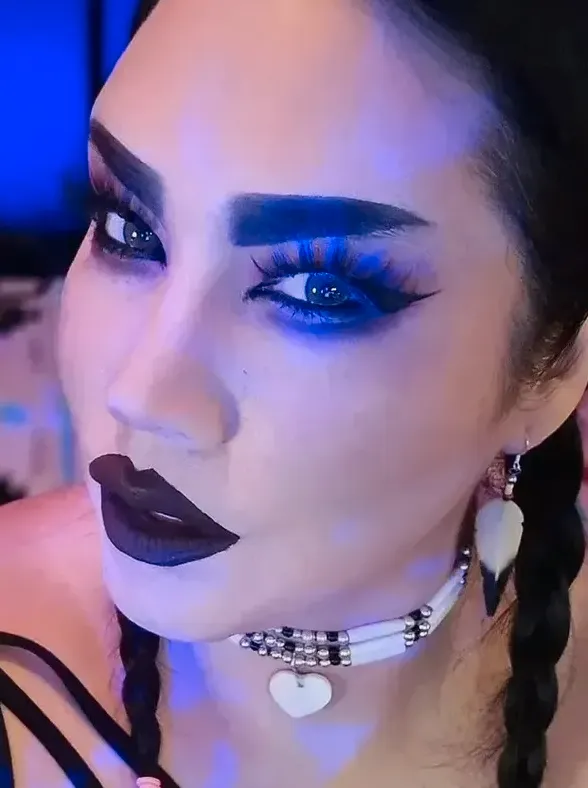 pocahotass smoke 3