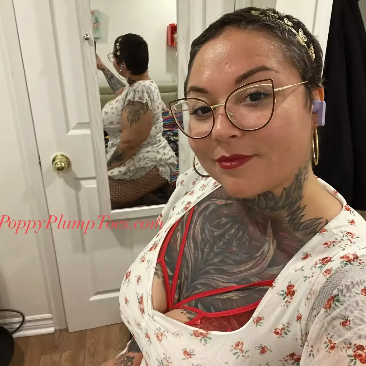 poppy plump bbw page