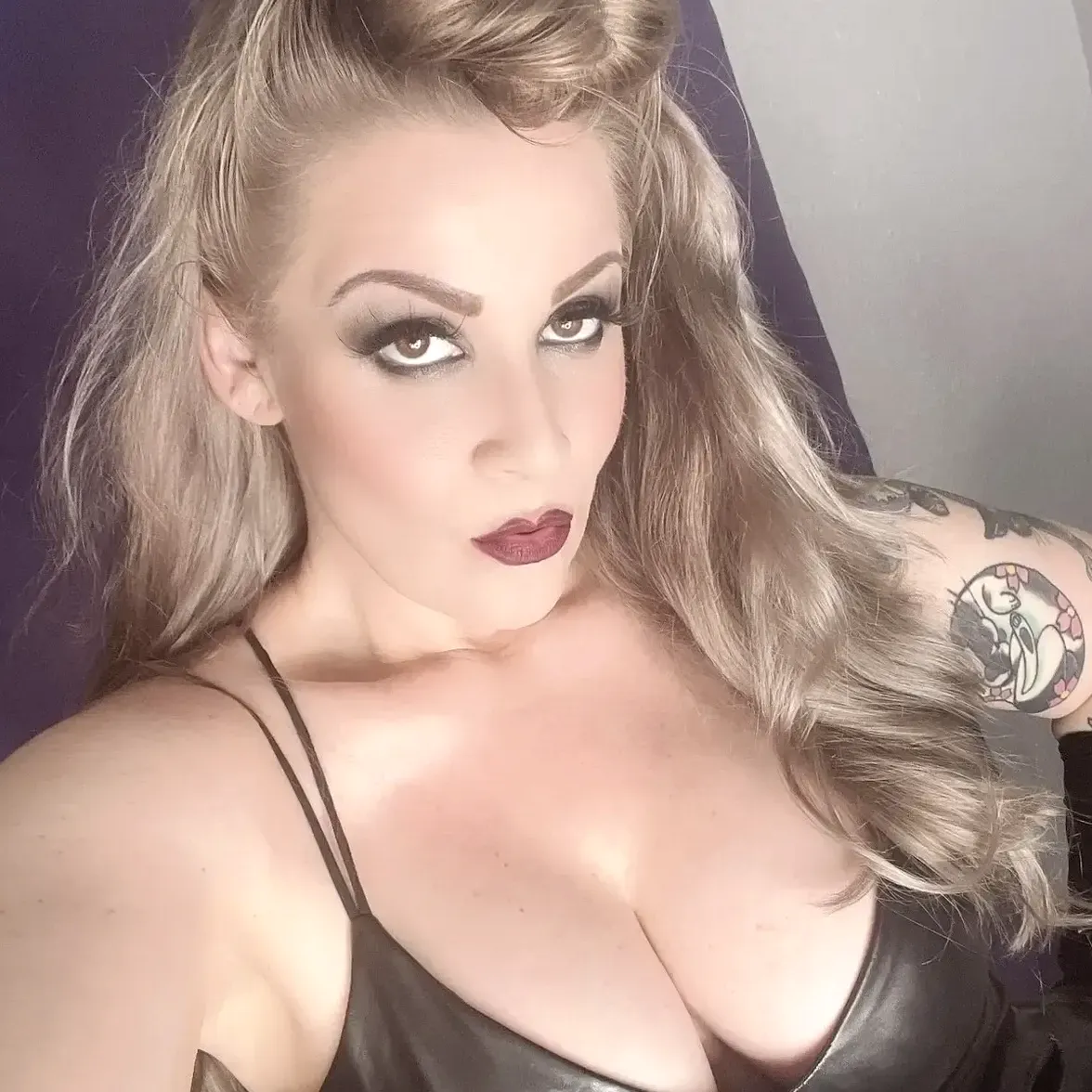 whitney morgan bdsm 3